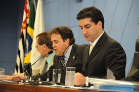 Câmara vai recorrer de decisão sobre eleição de vice