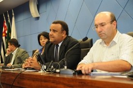 Comissão do Meio Ambiente vai discutir licitação do lixo