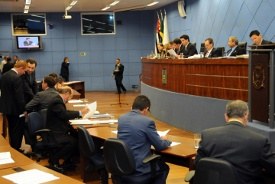 Pauta da sessão desta quarta-feira (15/08)