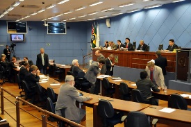 Resultado da sessão desta segunda-feira da Câmara