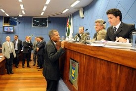 Resultado da sessão desta segunda-feira da Câmara