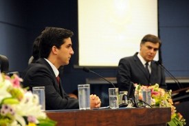 Serafim toma posse e diz que quer olhar para o futuro 