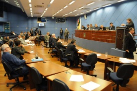 Sessão da segunda-feira (07/05) da Câmara tem 10 projetos em votação