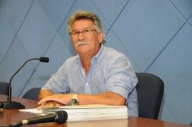 Vereador cobra Cohab sobre liberação de escrituras