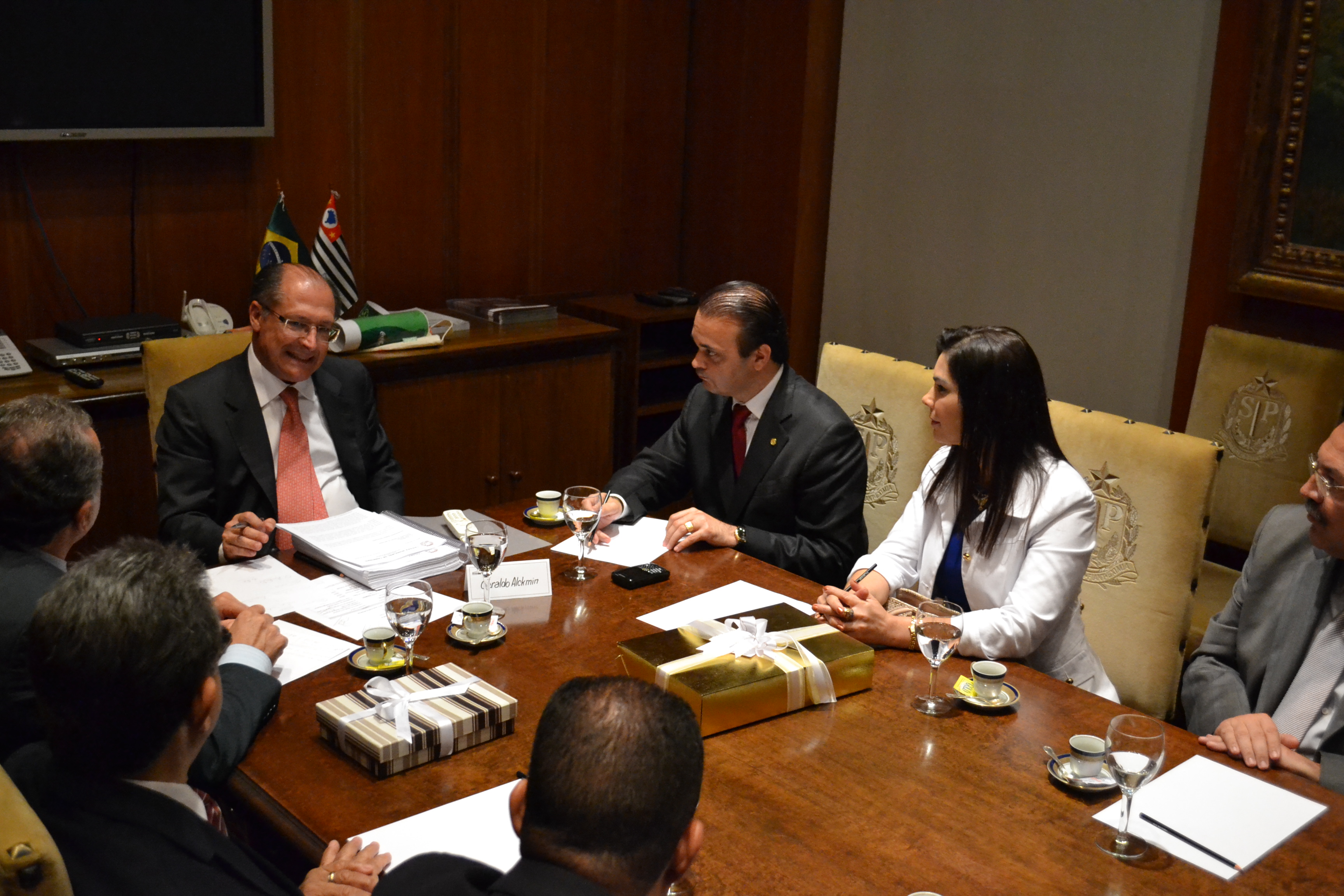 Vereadora Leonice da Paz se compromete a intermediar sede para 2a Seccional de Campinas
