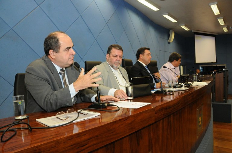 Aumento do ITBI vai atingir especulador, afirma secretário
