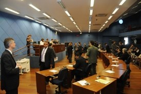  Câmara entrega Medalha Carlos Gomes a personalidades e grupos musicais