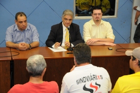 Câmara intervém e tenta diálogo entre agentes de trânsito e Emdec