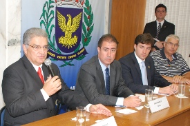 Câmara participa do anúncio das ações nos 100 dias de governo