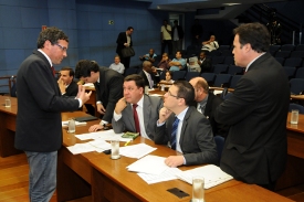 Câmara promove duas extraordinárias nesta quarta-feira