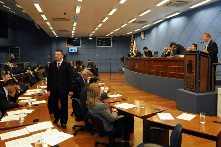 Câmara realiza audiências sobre potencial construtivo e “Lei dos Puxadinhos” 