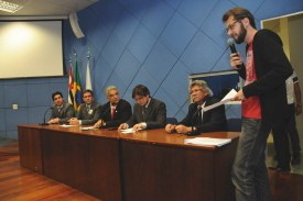 Câmara recebe manifesto do Movimento da Luta Antimanicomial