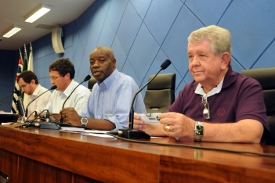 CEE da Universidade Federal vai à São Carlos conhecer UFSCar