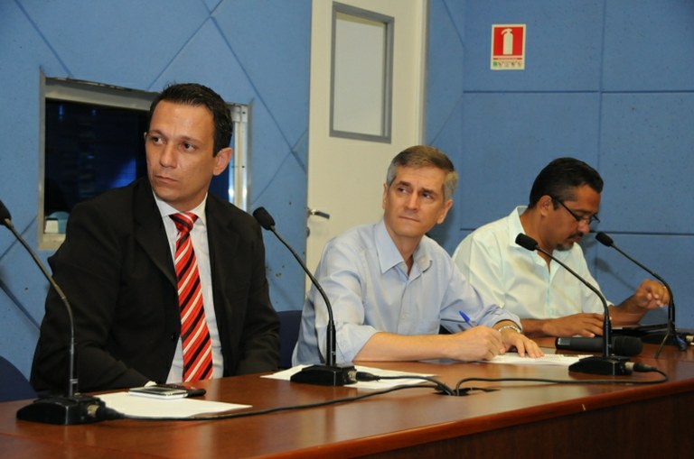 CEE faz nova discussão sobre projeto do transporte escolar