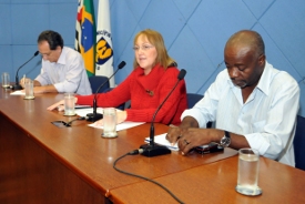 Delegada da Mulher fala dos trabalhos da DDM em Comissão Permanente da Câmara