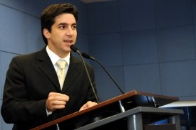 Hospital Madre Theodora responde questionamentos da Comissão Permanente de Saúde