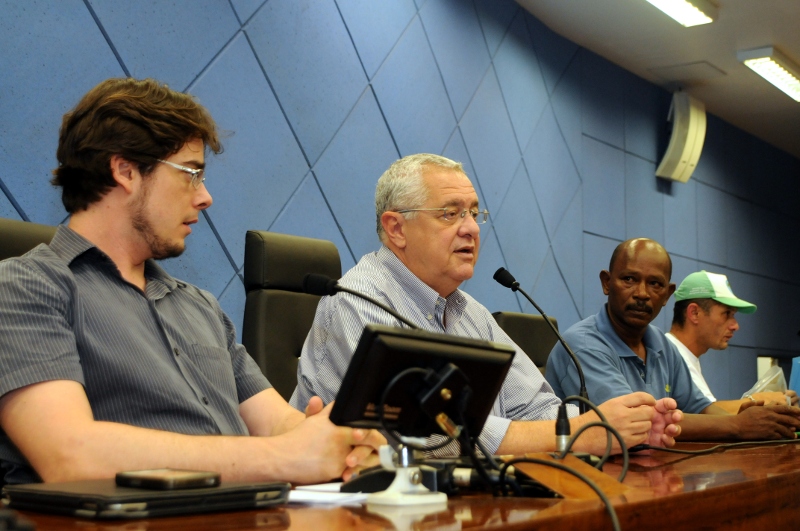 Na Câmara, especialista alerta sobre plano de incineração de lixo 