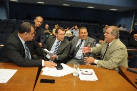 Na Câmara, especialistas debatem ataques a carros-fortes