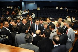 Oito projetos serão votados na 1ª sessão após o recesso 
