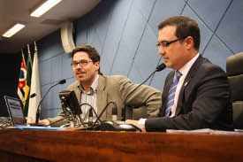 Palestra na Câmara alerta para cuidados com a tireoide