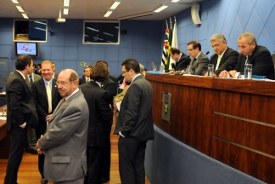 Pauta da segunda-feira terá seis itens em votação