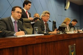 Pauta desta quarta vota parecer do TCE das contas de 2005