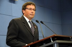 Projeto muda Lei Orgânica e cria paridade nos Conselhos Municipais