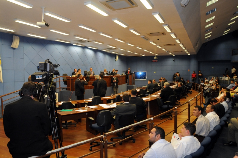 Resultado da votação da reunião desta segunda-feira 