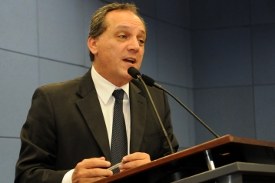 Rossini pede relação de informações da tarifa do transporte