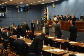 Sancionada lei que obriga servidor a apresentar declaração de bens