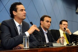 Comissão da Verdade: secretário quer extinguir homenagens à ditadura