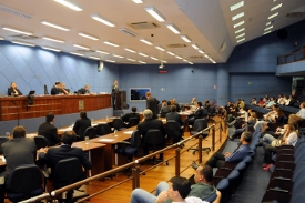 Seis projetos estão na pauta de segunda-feira da Câmara 