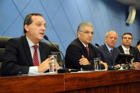 Seminário da Água começa com discussão sobre cobertura vegetal