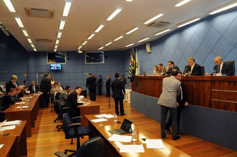 Três projetos do Executivo serão debatidos em audiência pública nesta 2ª