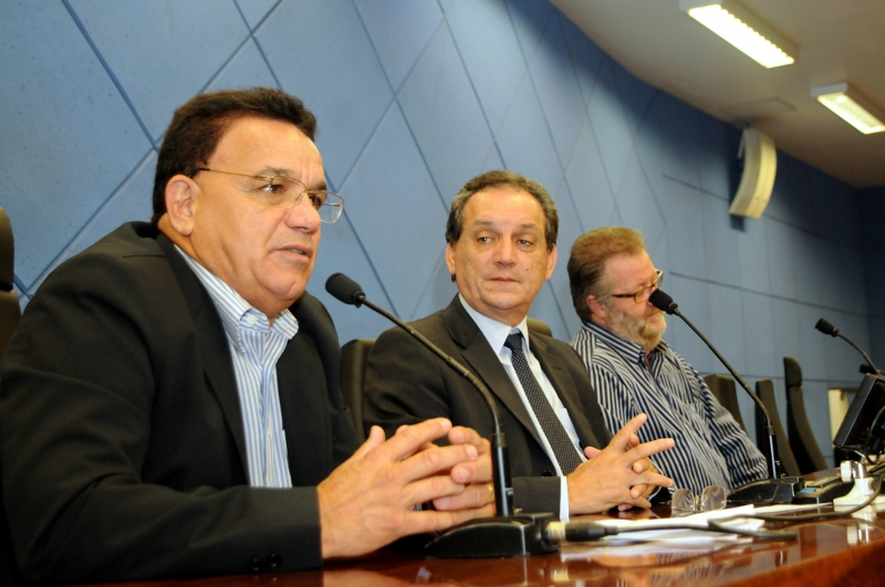 Vereador adere a Frente em Defesa do Transporte Ferroviário