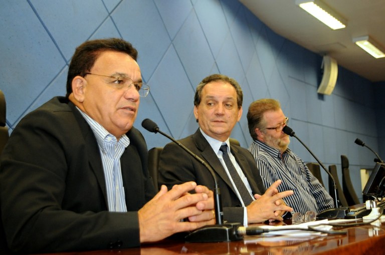 Vereador adere a Frente em Defesa do Transporte Ferroviário