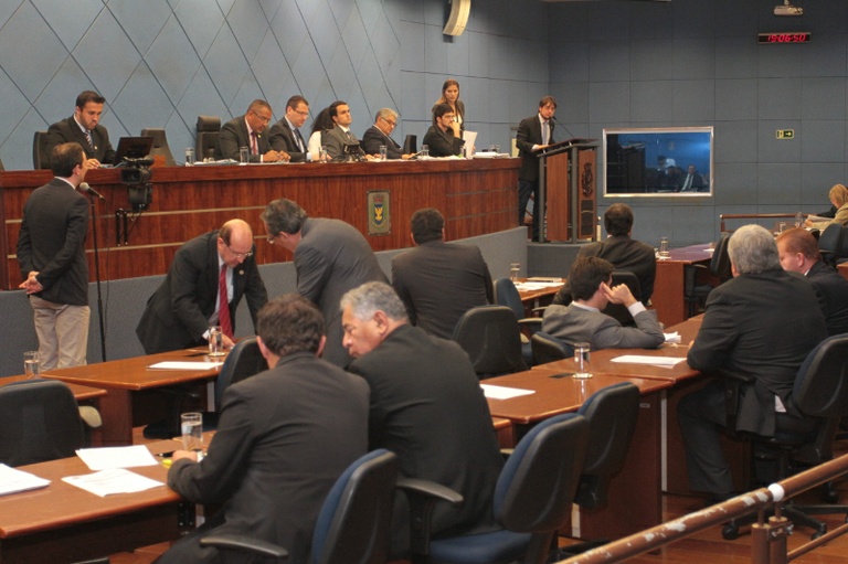 Câmara aprova, em primeira votação, desincorporação de áreas para construção de centros de Saúde no Satélite Íris