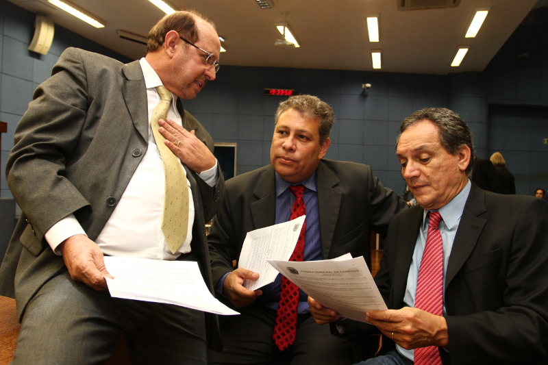 Rossini, Carmo e Flôres querem garantir o direito ao aleitamento materno em Campinas