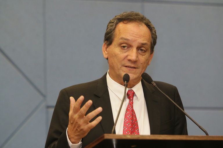 Rossini quer identificar cabos na rede de internet, telefonia e TV em Campinas