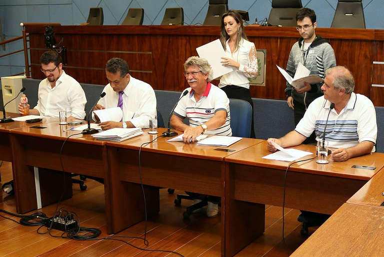 Comissão de Legalidade debate nove projetos, entre os quais dois que serão discutidos em audiência pública nesta quarta