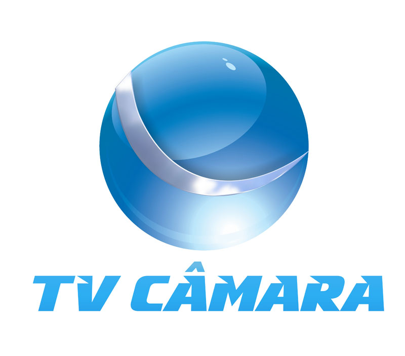 Retrospectiva 2015–Fevereiro: Sessões do ano se iniciam com três novos parlamentares,  lei que regulamenta exposição de produtos adultos em banca e de limpeza de lixo eleitoral estão entre as aprovadas do mês; TV Câmara começa transmissão em sinal aberto