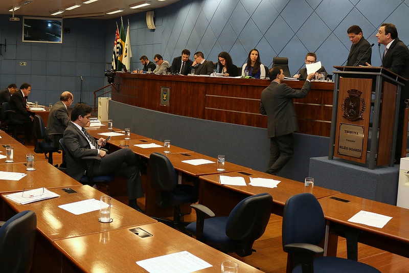  Audiência Pública nesta terça (2) debate projeto de nova lei dos puxadinhos e de garantia de funcionamento a estabelecimento que protocolou renovação de alvará  
