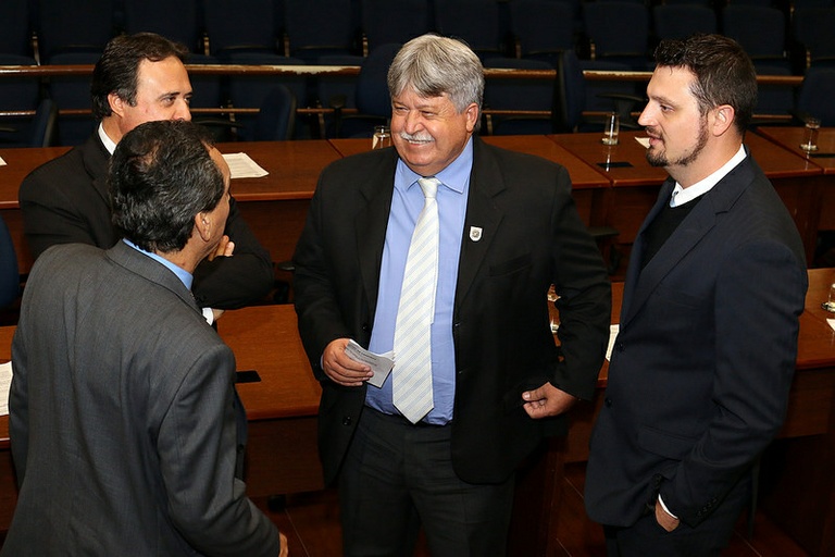 CEE para analisar ideologia de gênero no Plano Municipal de Educação é definida; Comissão Permanente da área deve marcar debate sobre o plano em si entre 15 e 19 de maio