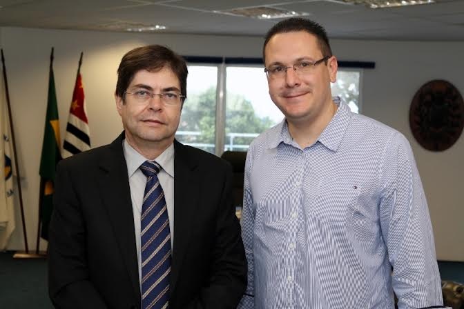 Câmara recebe visita de delegado da Receita Federal