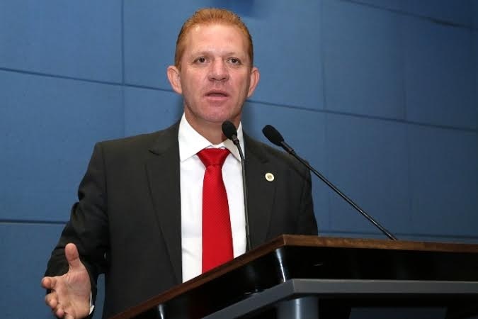 À frente  presidente da Comissão da Saúde da Câmara, Vermelho chama presidente do Mário Gatti  para falar sobre situação do hospital nesta quarta (11)