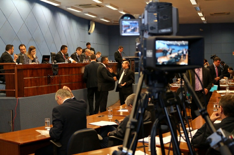 Vereadores analisam PL que determina procedimentos a serem seguidos por Pet Shops