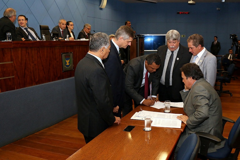 Na sessão desta quarta (1), vereadores analisam PL que obriga prefeitura a disponibilizar cadeiras de rodas em escolas públicas e privadas