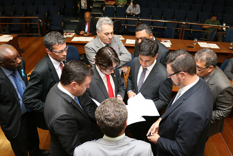Câmara aprova, em primeira votação, PL que garante acesso de propagandistas farmacêuticos a unidades municipais de Saúde e Programa Parceiros da Cidade: Mão Amiga