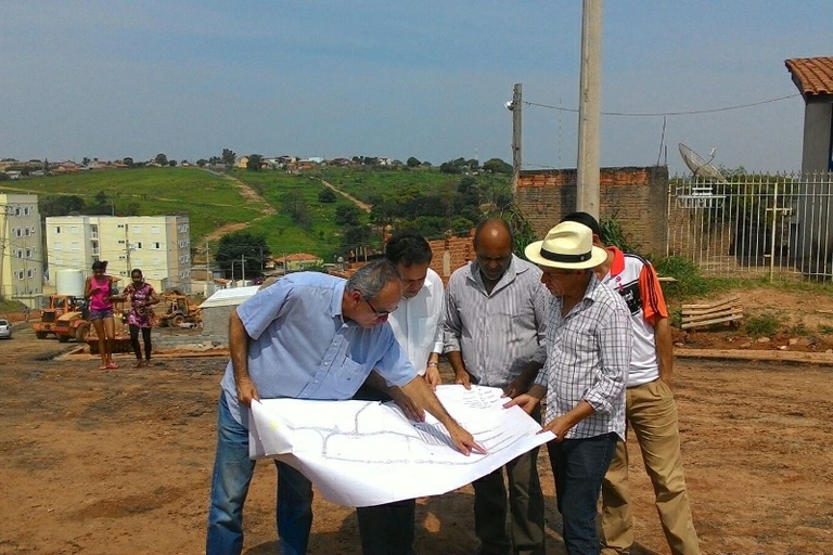 Comissão de acompanhamento das obras públicas realiza primeira visita 