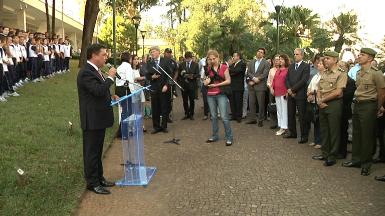 Câmara participa de abertura da Semana da Pátria e vereador Cirilo destaca: no atual momento do país, é preciso que prevaleça o civismo e se resgate a cidadania